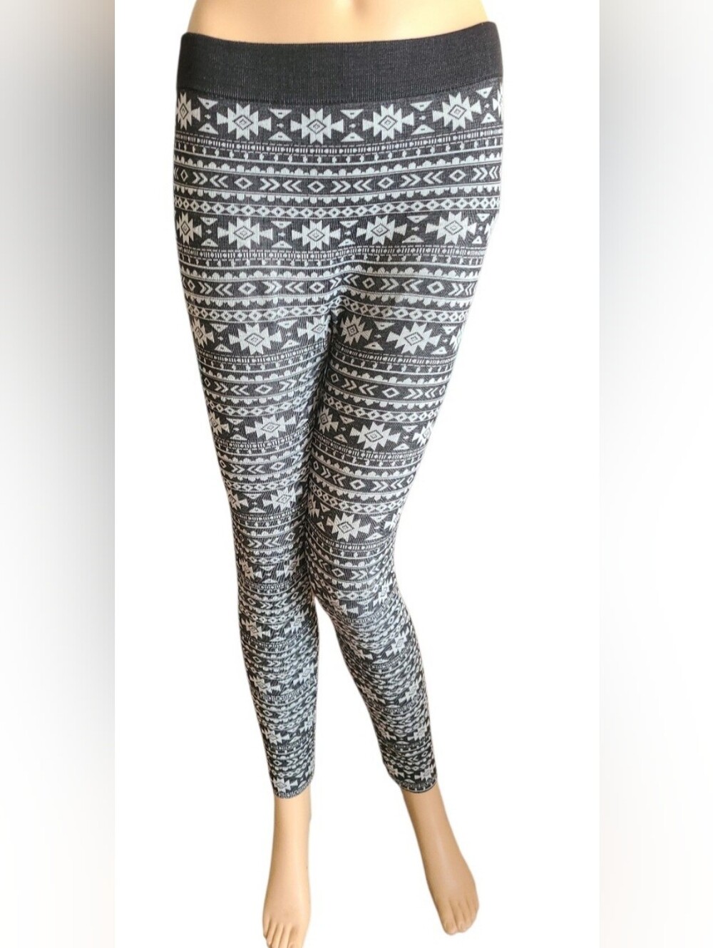 No Boundries Tribal Insulated Leggings